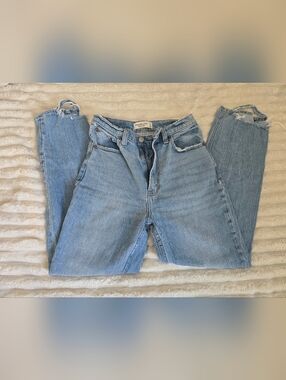 Abercrombie & Fitch, The Ankle straight Ulta High rise Jeans Women's size 26 (2)